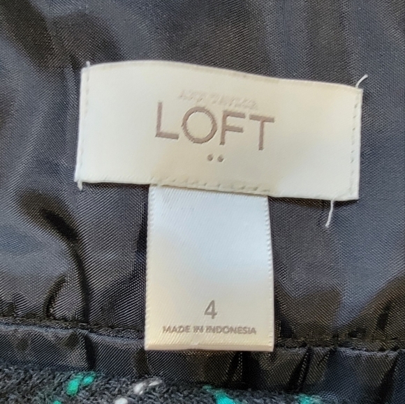 LOFT Green Plaid Skirt - Picture 11 of 12